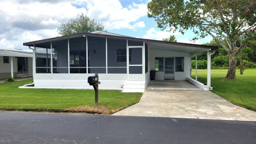 134 Baywood Dr. a Dundee, FL Mobile or Manufactured Home for Sale